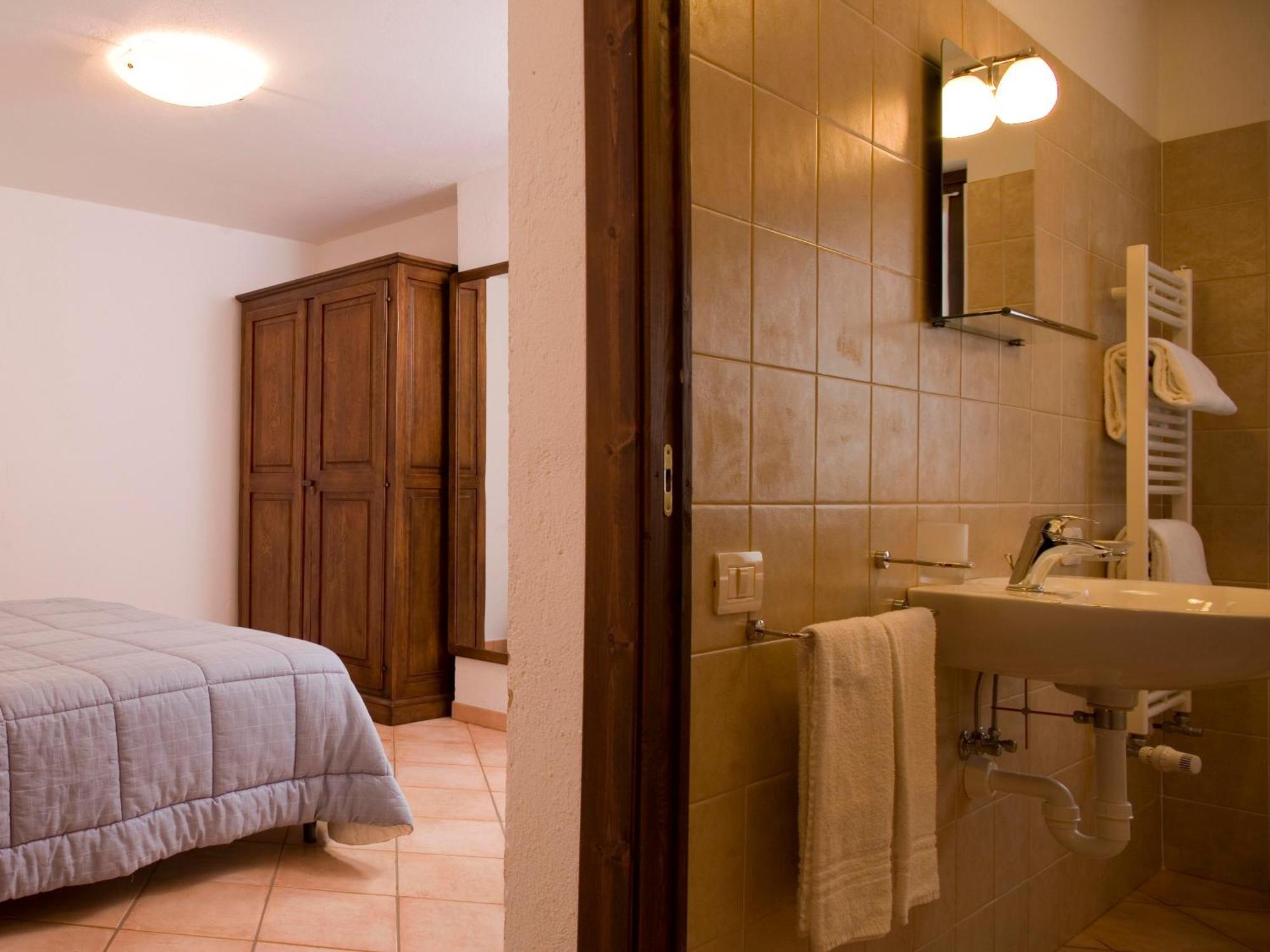Agriturismo Les Hiboux Brusson Ngoại thất bức ảnh